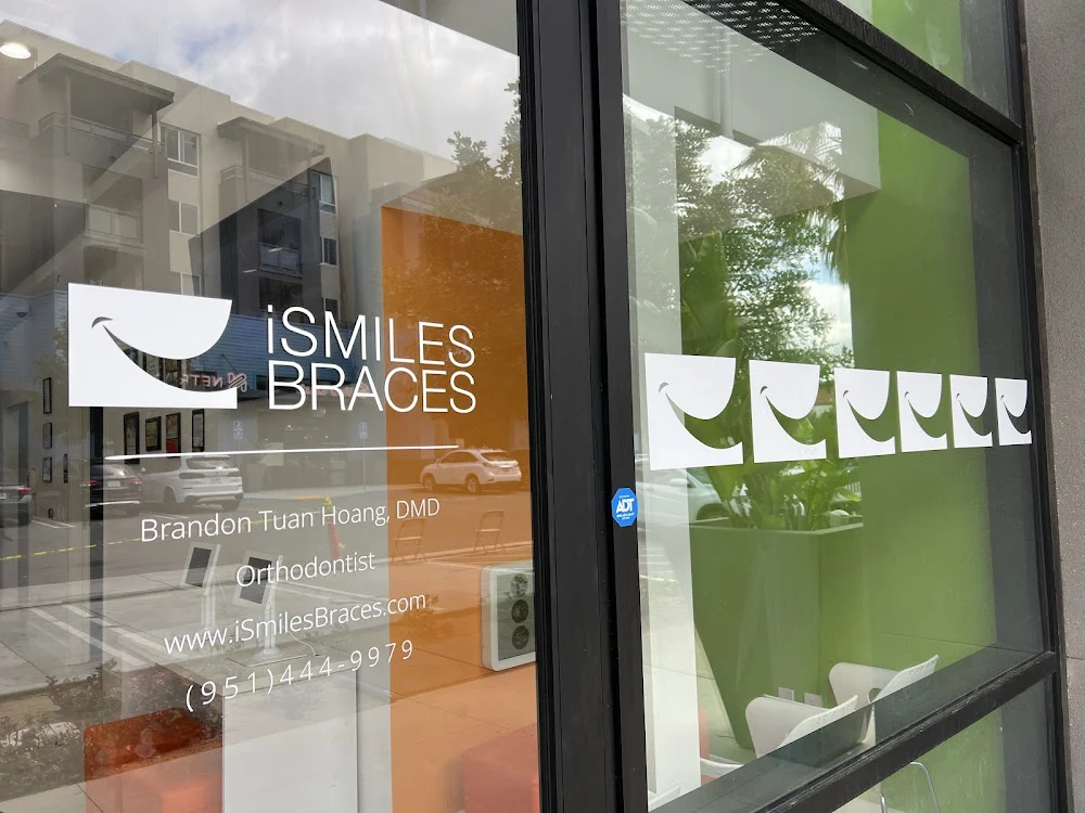 iSmiles Braces 3