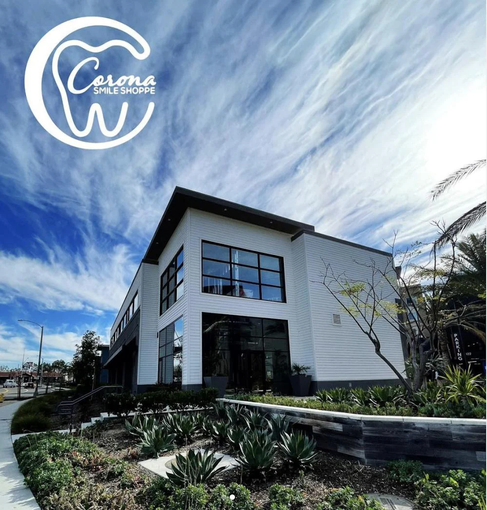 Corona Smile Shoppe 8