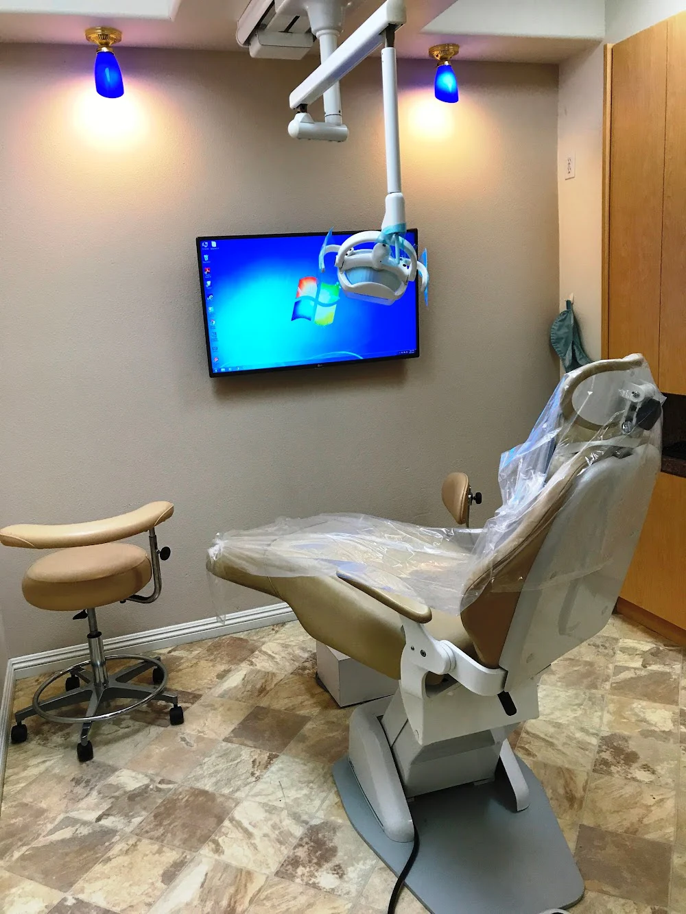 Corona ION Dental 3