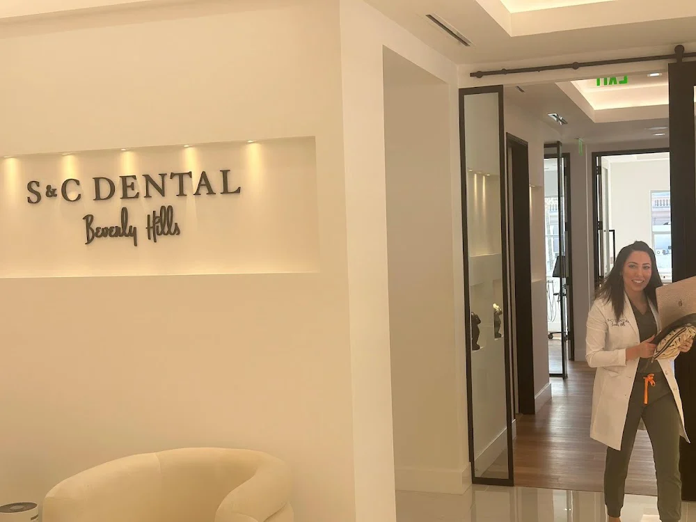 S&C Dental 9