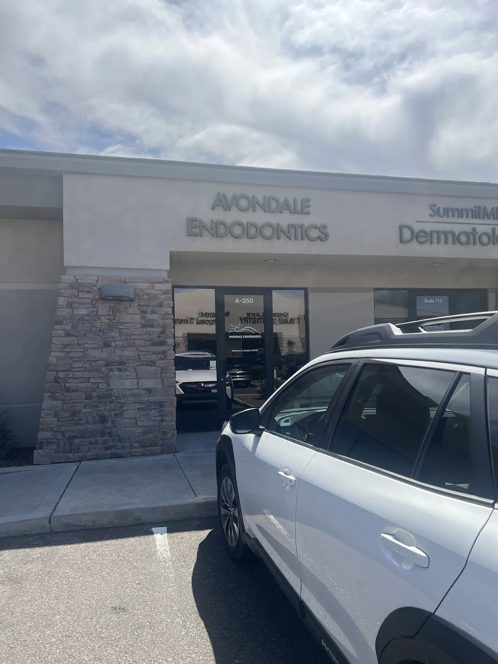 Avondale Endodontics 1