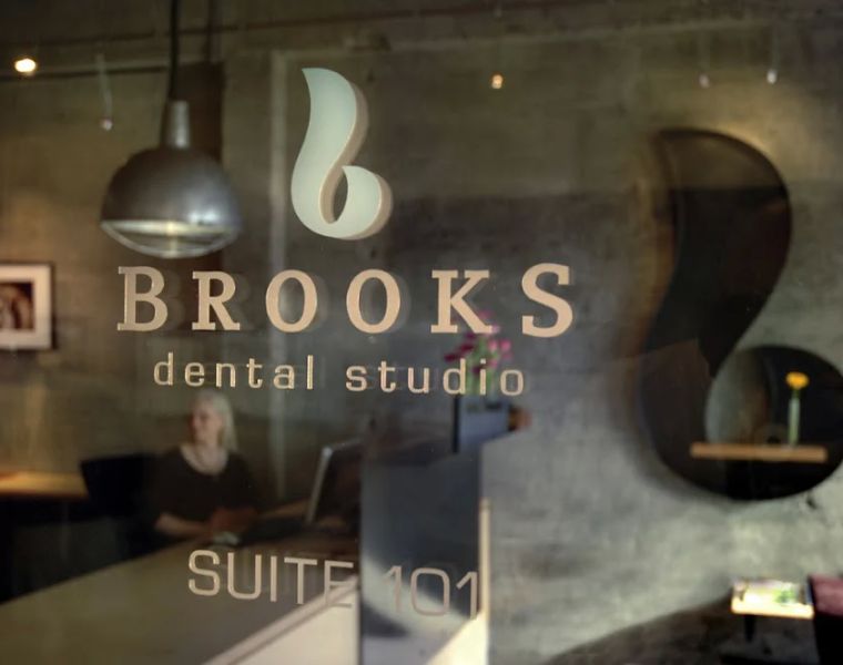 Brooks Dental Studio