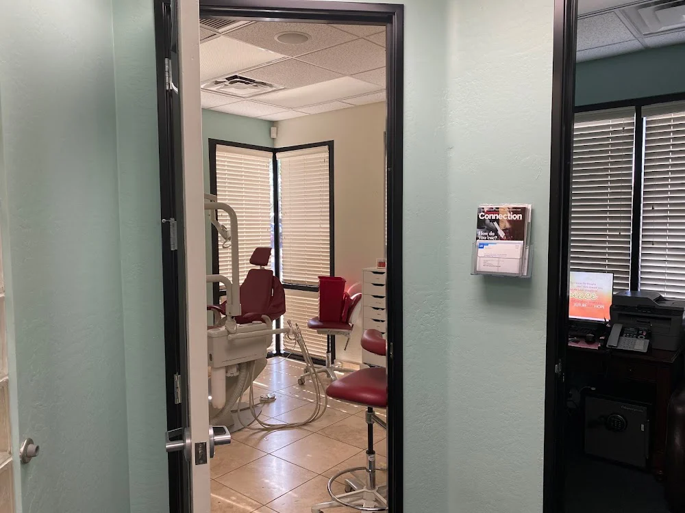 Delux Dental Avondale 2