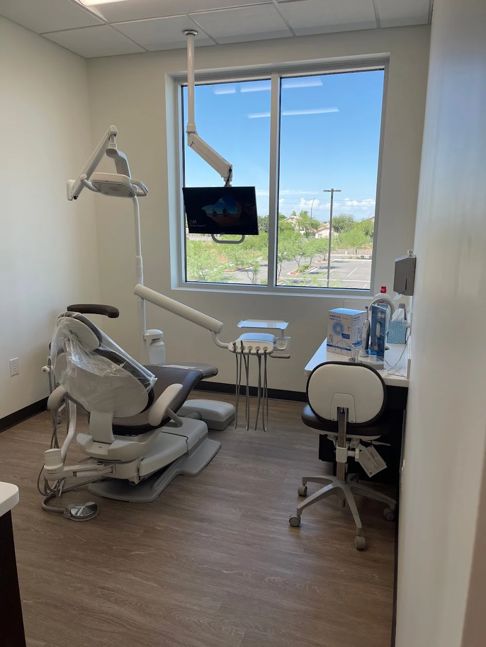 Mod Dentistry of Avondale 6