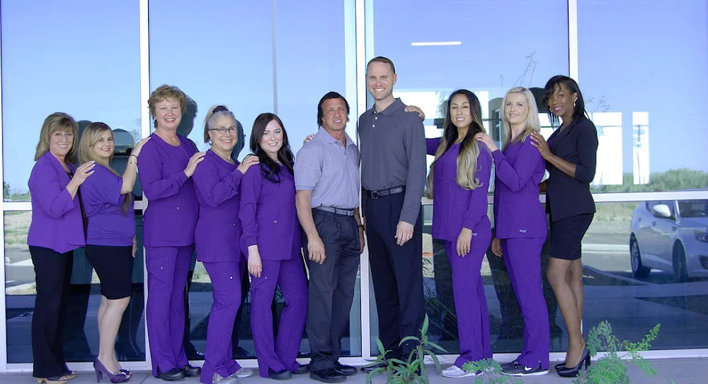 Smile Transformation Centre | Dentist In Glendale AZ 10