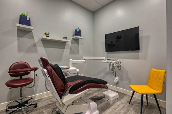 Happy Valley Dental Studio 6