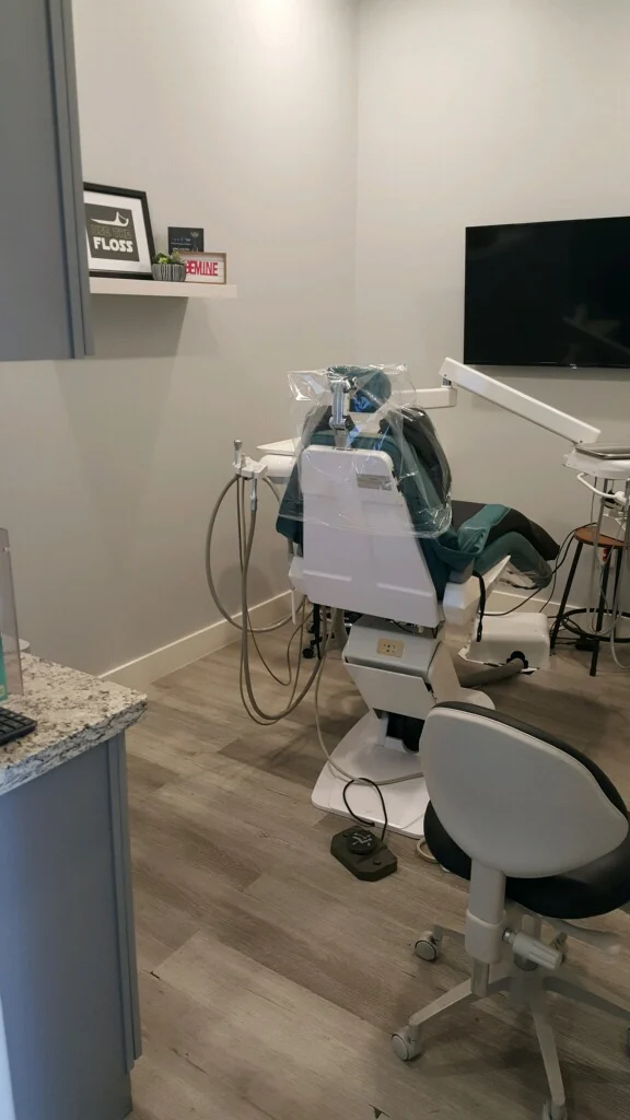 Happy Valley Dental Studio 9