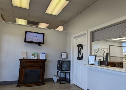 Engle Family Dentistry: Kenneth Engle, DDS