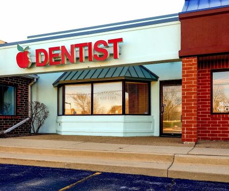 Bartlett Implants and Dentures