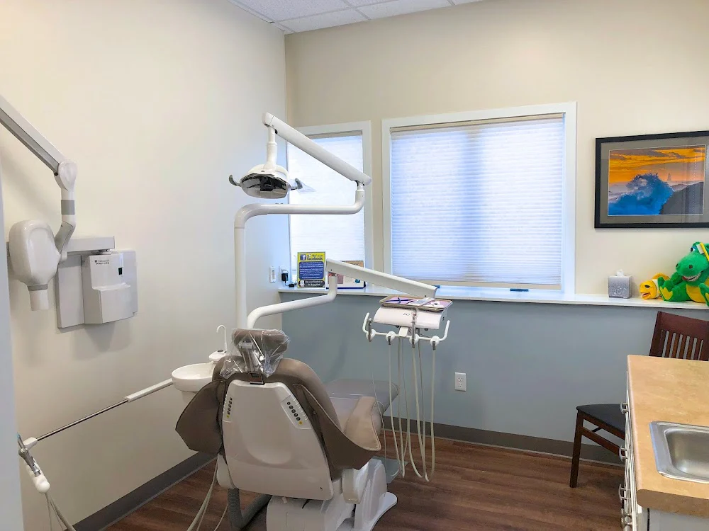 Dr. Sunjay Patil - Aquidneck Ave. Family Dental 6