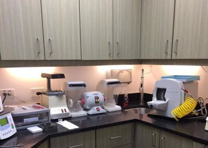 Metro Square Dental Associates