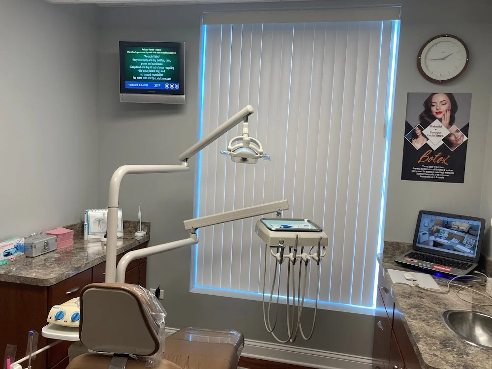 Royal Dental Alexander L. Shakhet, DDS 5