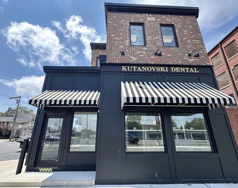 Kutanovski Dental