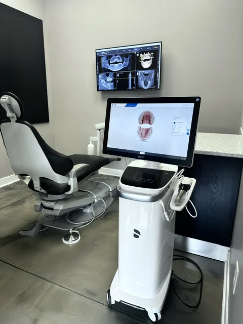 Kutanovski Dental 3