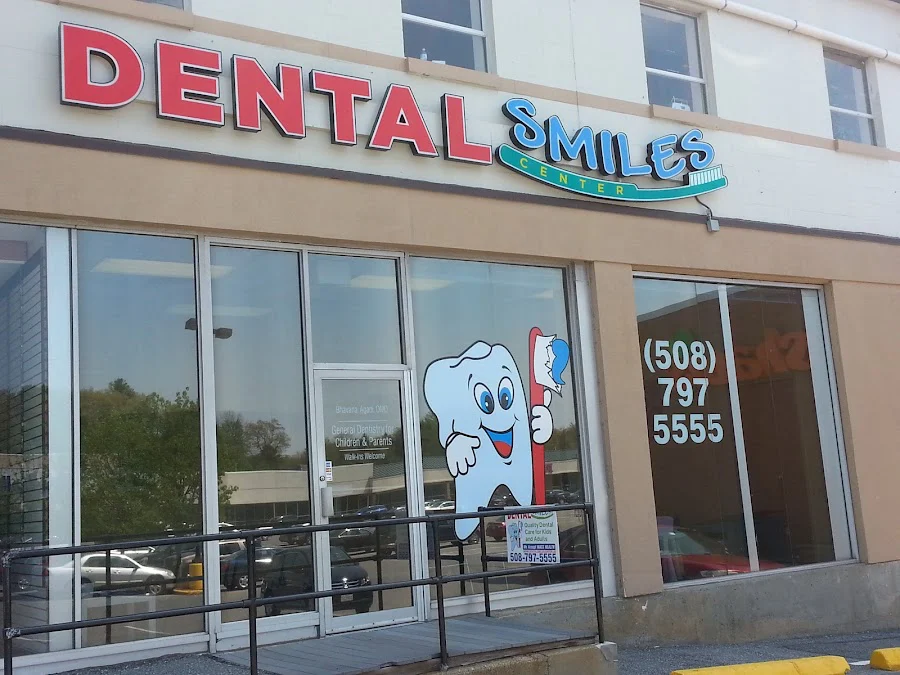 Dental Smiles Center 1