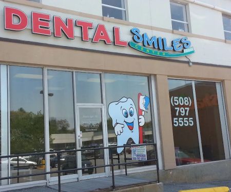Dental Smiles Center