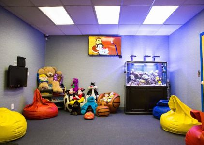 Fort Lee Pediatric Dental Associates: Kasselian Michael DDS