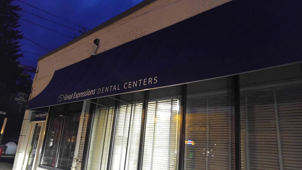 Great Expressions Dental Centers - Sea Cliff 2