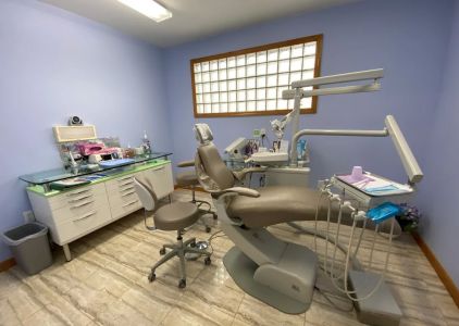 Anahid Youssoufian, DDS