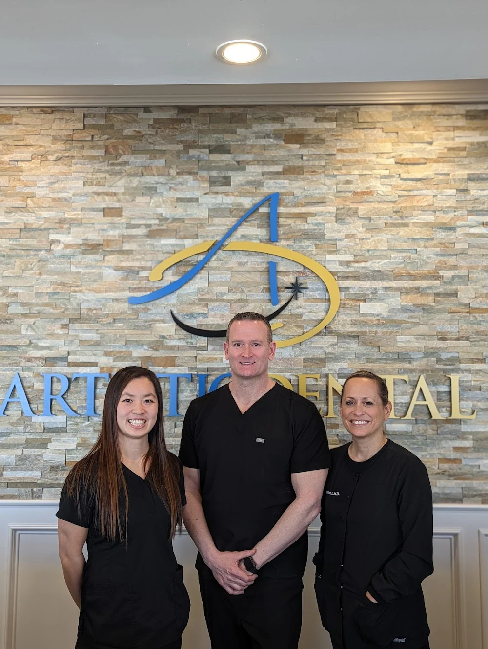 Artistic Dental - Dr. Miriam Bookman & Dr. Jason Goldberg 3