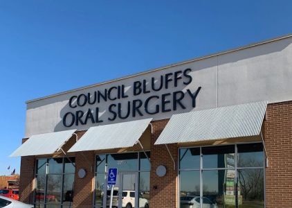 Omaha & Council Bluffs Oral Surgery