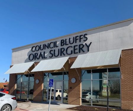 Omaha & Council Bluffs Oral Surgery