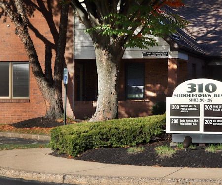 Yang Orthodontics - Invisalign & Braces in Langhorne