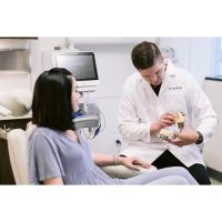 Associated Oral & Maxillofacial Surgeons ico