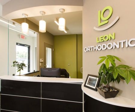 Dr. Vladimir Leon DDS, MSD
