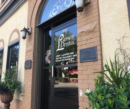 Larson Dental