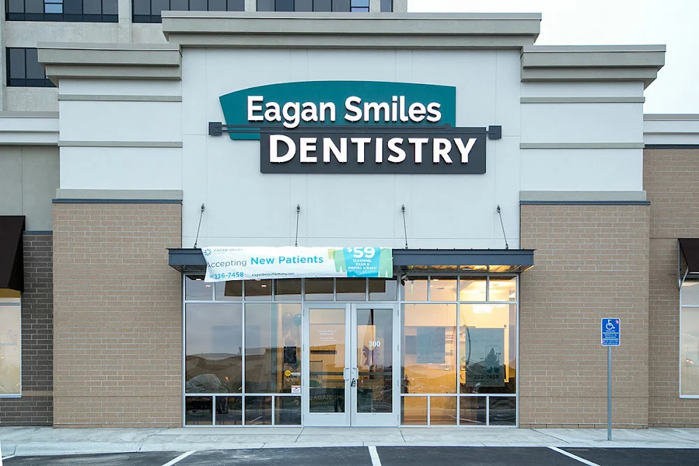 Eagan Smiles Dentistry 4