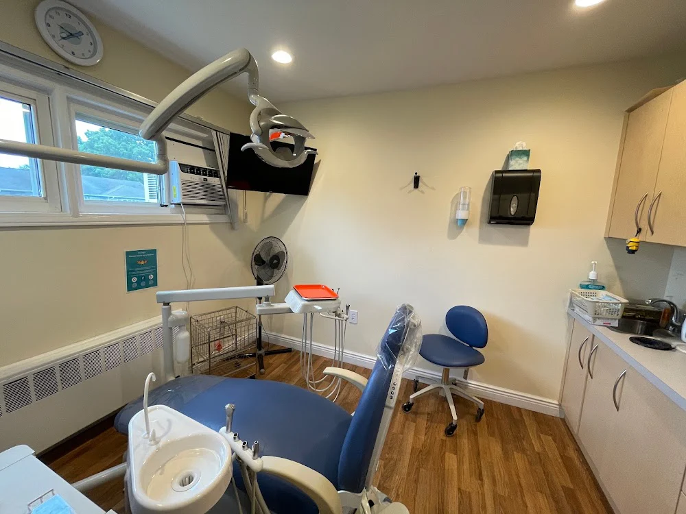 The Smilist Dental Wantagh 4