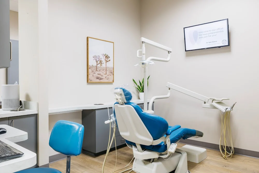 Francis Dental 3