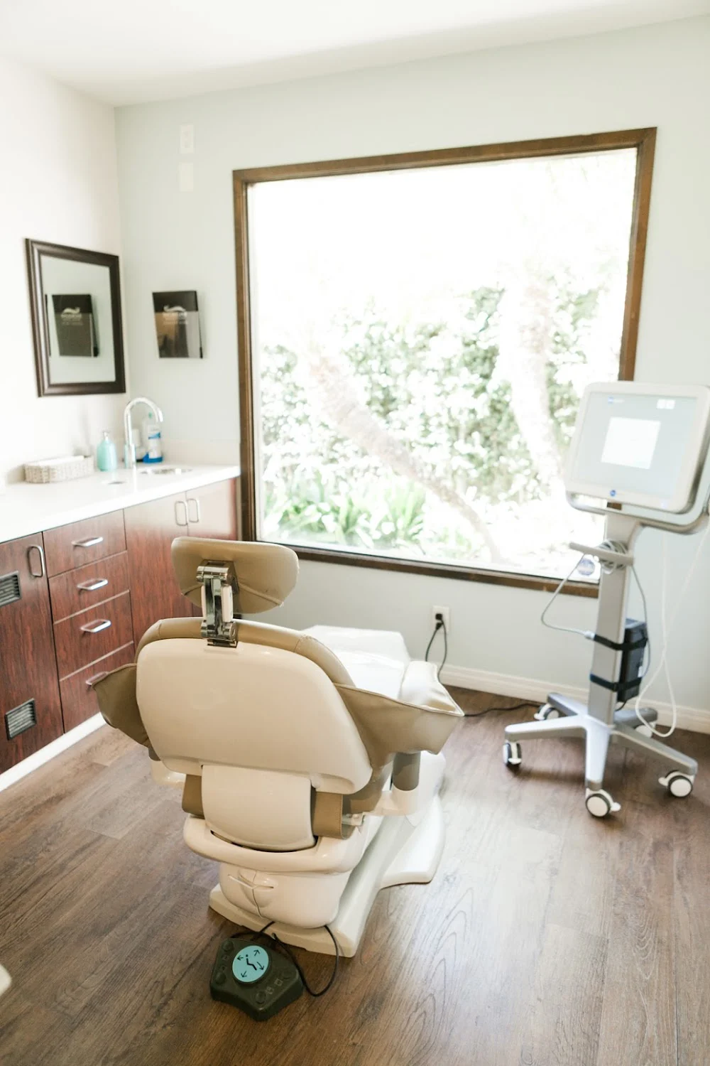 Shoreline Dental Studio 1