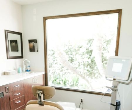 Shoreline Dental Studio