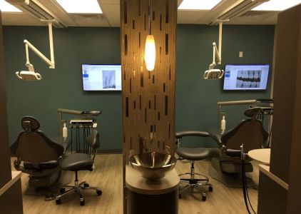 Seven Hills Dental & Implant Center
