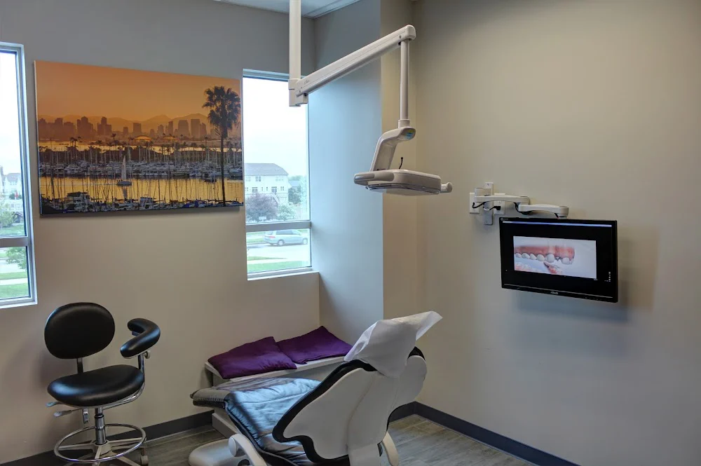 Aurora Orthodontics and Periodontics 3