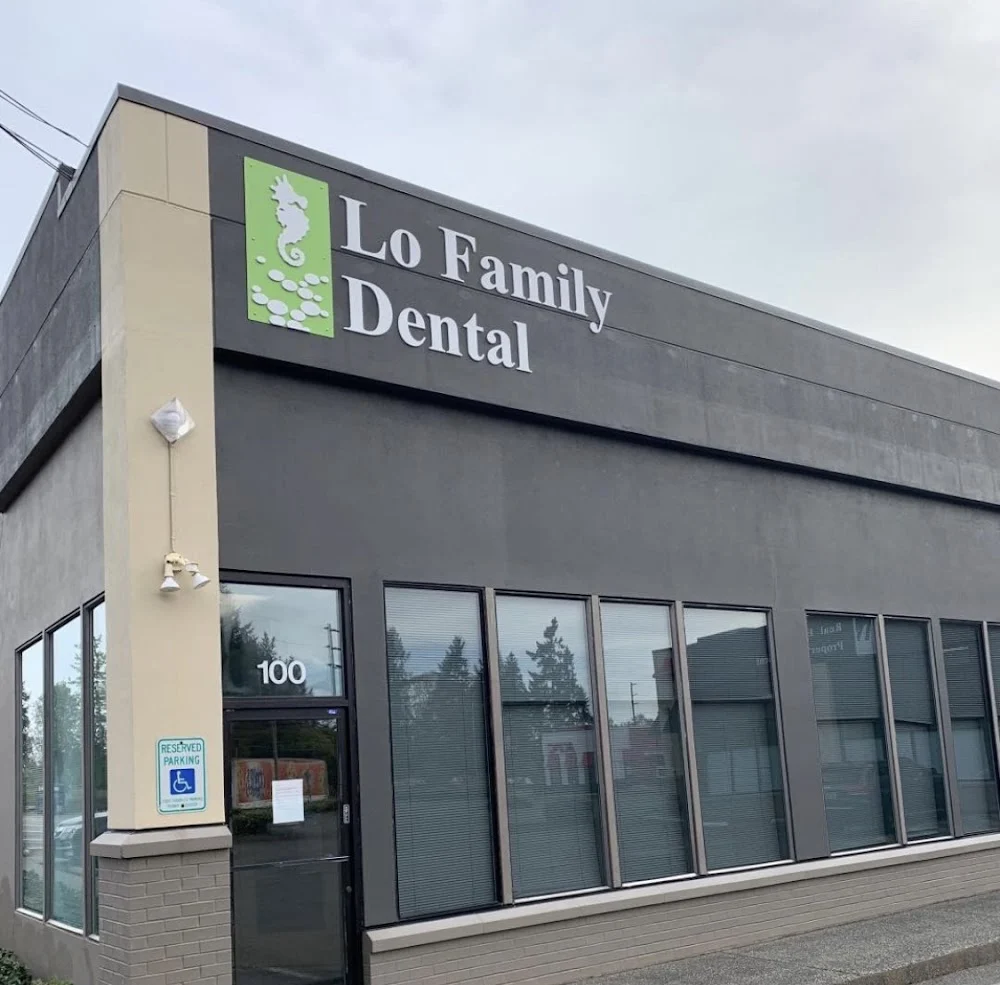 Lo Family Dental 3