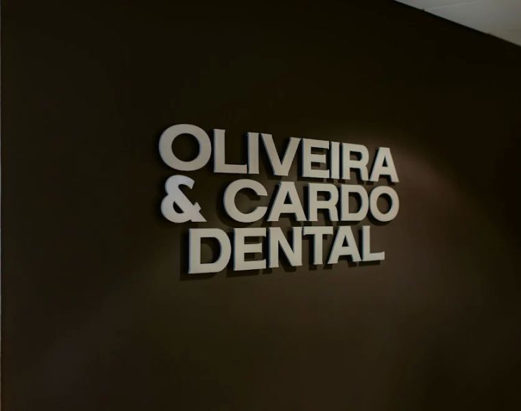 Oliveira & Cardo Dental