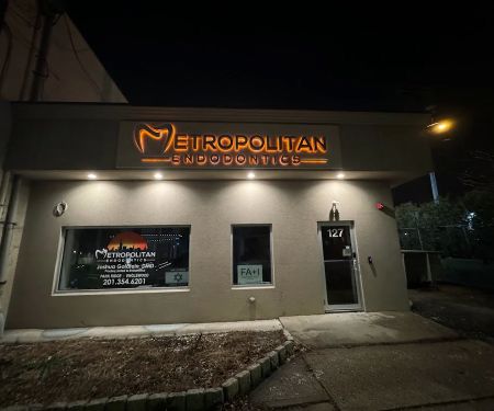 Metropolitan Endodontics