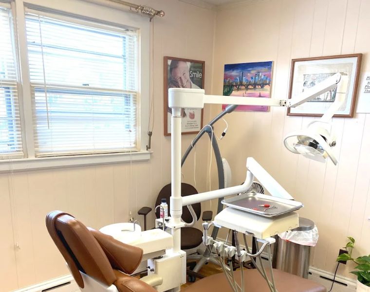 St. Mark Dental | Dr. Evette Bakhit