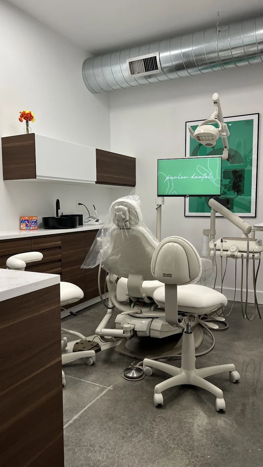 Parlor Dental 5