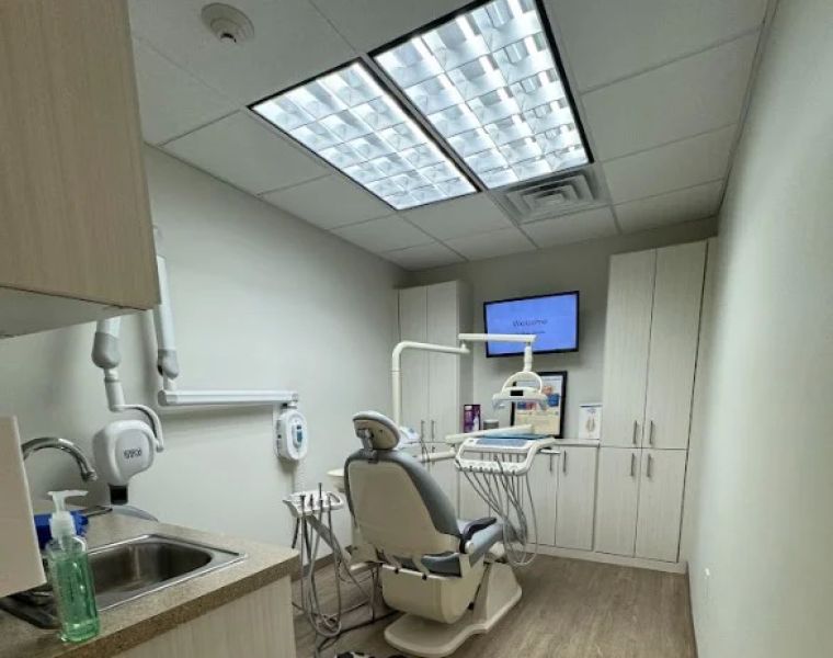 Raio Dental Smile Huntington