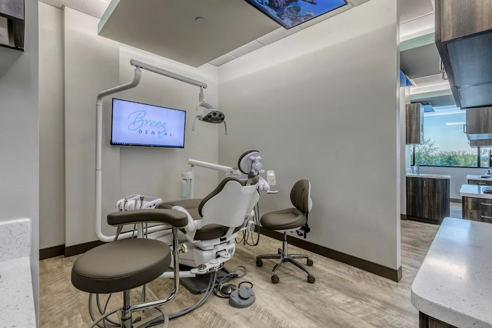 Breez Dental 1