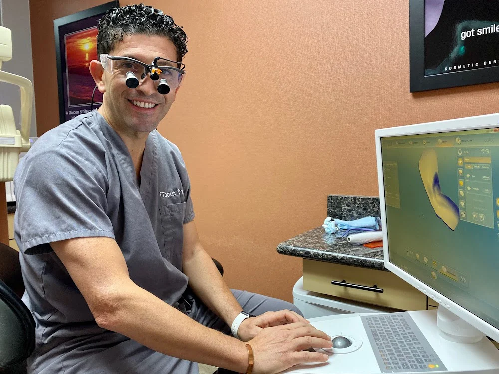 iTooth Dental: Michael Bouzid, DDS 2
