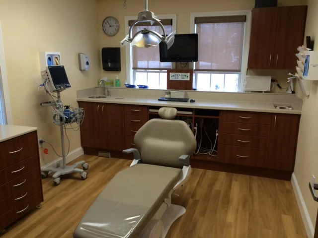 Branca Oral Surgery & Dental Implant Center, PC 6