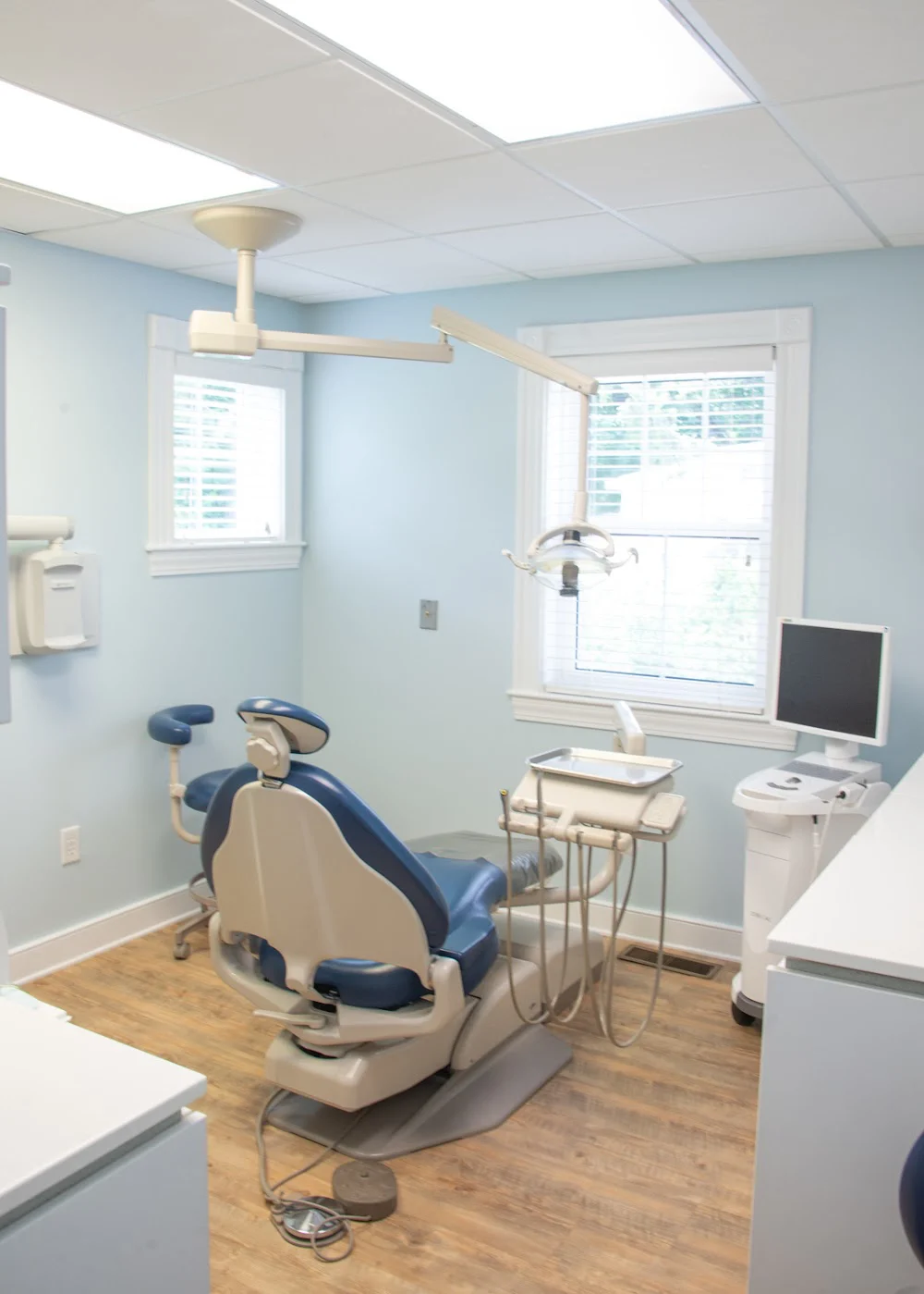 Bradford Dental Care - Thomas Bower DMD 7