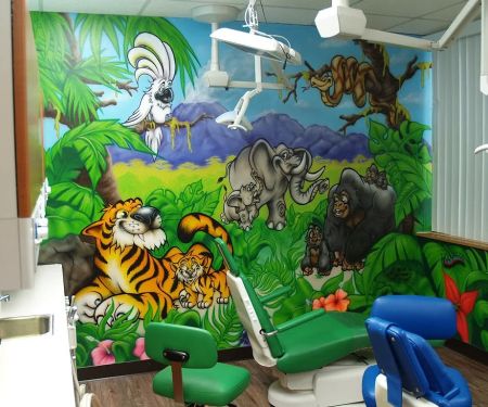 Dr. Louis A Pollina, DDS