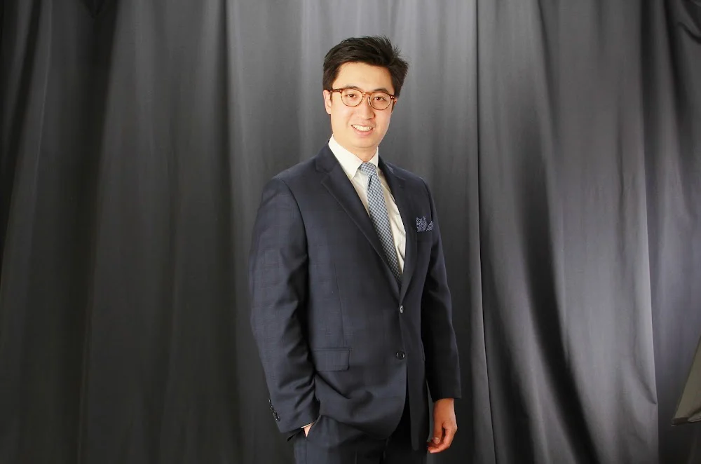 Dr. Guang Eric Li DDS, MSD Picture 1