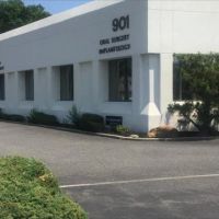 Dr. Jules H. Roberts North Shore Oral Maxillofacial Surgery ico